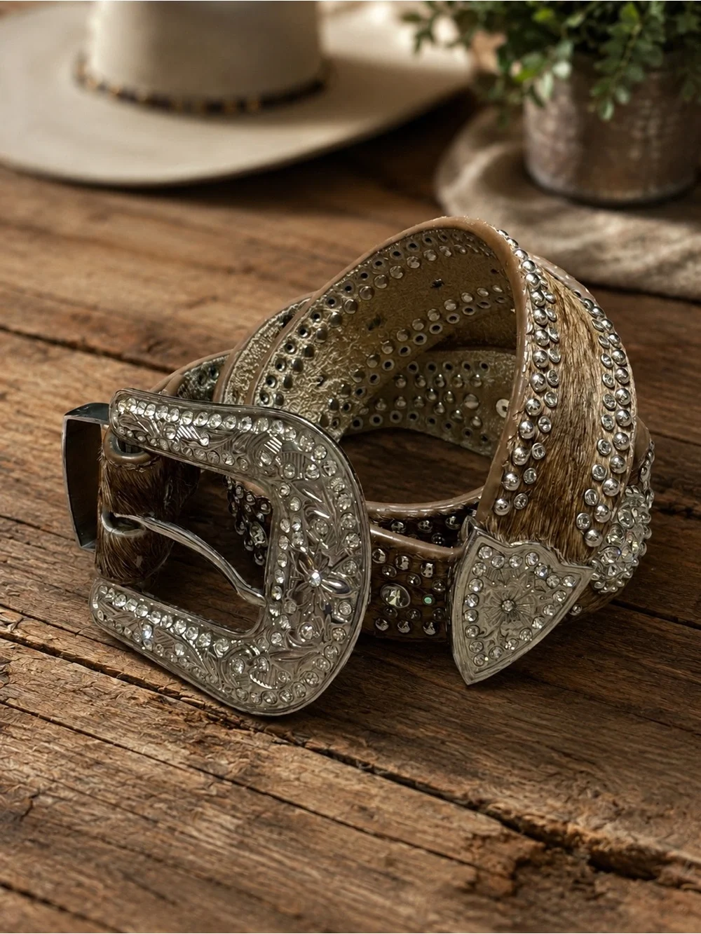 Nocona Ladies Scalloped Brown Hair-On Leather Belt N3416102
